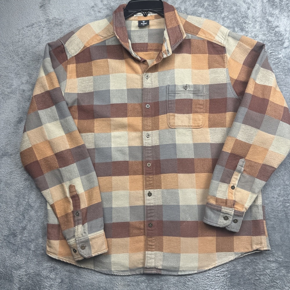 Kuhl Pixelatr Flannel Men's XL  Plaid Long Sleeve Shirt 7336 Hiking Work Outdoor